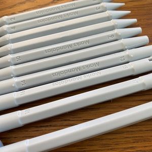 Dotting tools and stencils. (14) different size, tools, and  (8) cool stencils.